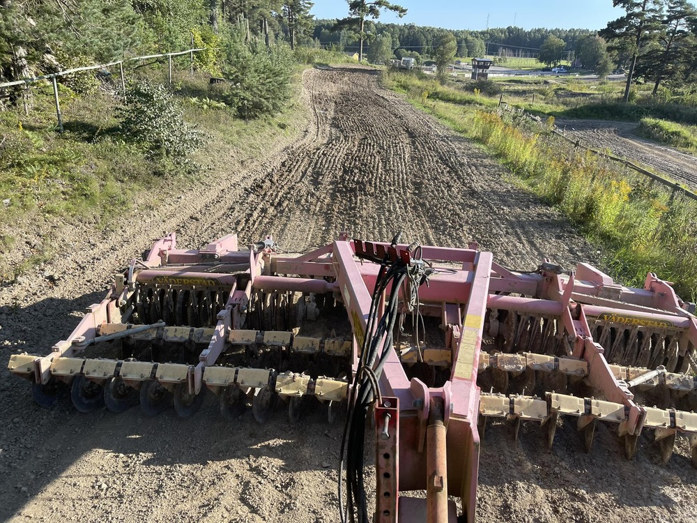 Gå med i tävlingsgrupp MX