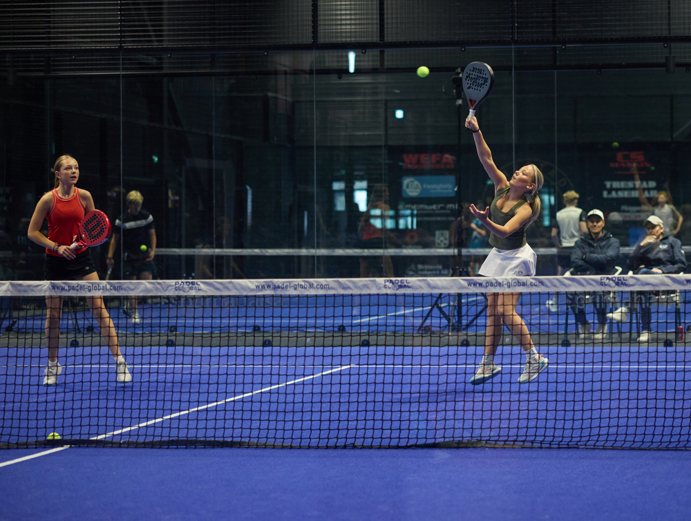 Youth Padel Academy Söndagsträning 11-19 år